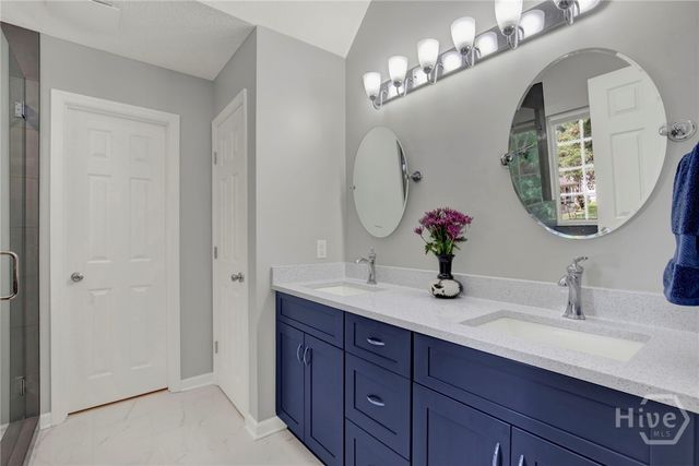 315 Gloucester Road, Savannah, GA 31410