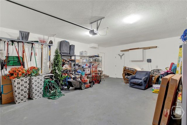 315 Gloucester Road, Savannah, GA 31410