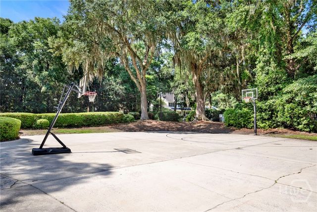 315 Gloucester Road, Savannah, GA 31410