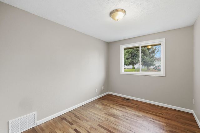 11619 E Buckeye Ave, Spokane Valley, WA 99206