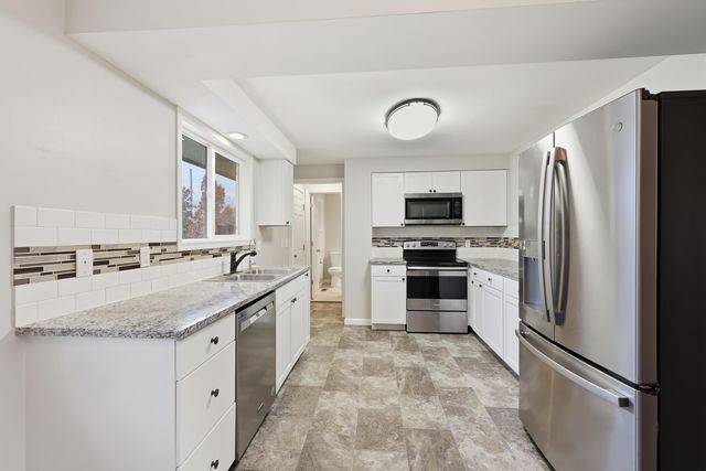 11619 E Buckeye Ave, Spokane Valley, WA 99206