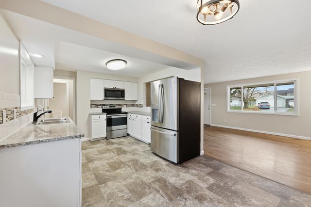 11619 E Buckeye Ave, Spokane Valley, WA 99206