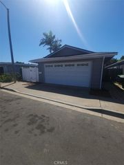 1111 Valley, Costa Mesa, CA 92627