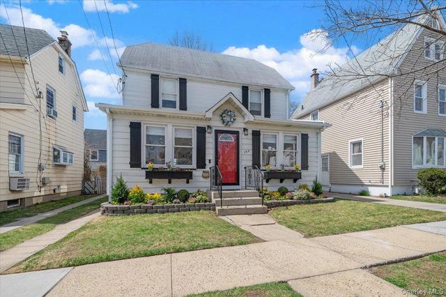 192 Broad Street, Williston Park, NY 11596