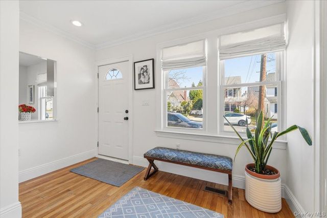 192 Broad Street, Williston Park, NY 11596