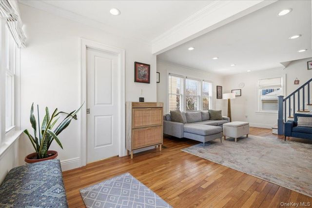 192 Broad Street, Williston Park, NY 11596