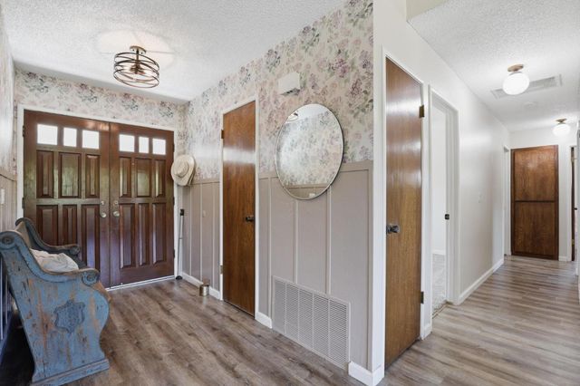 1541 Queens, Yuba City, CA 95993