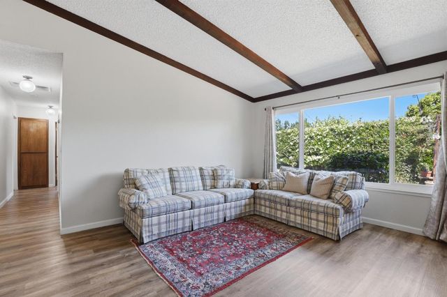 1541 Queens, Yuba City, CA 95993