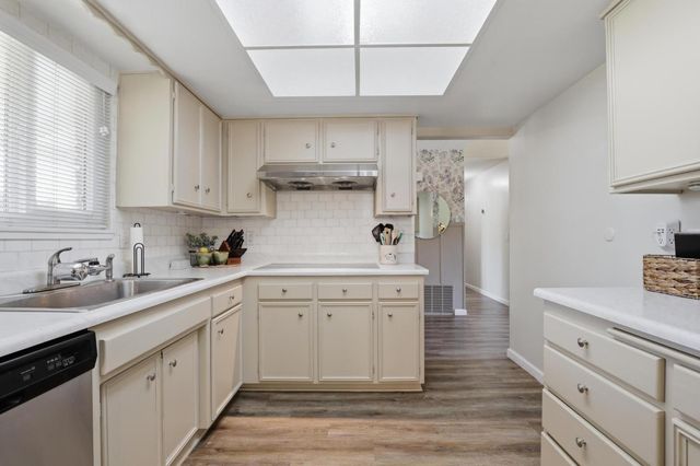 1541 Queens, Yuba City, CA 95993