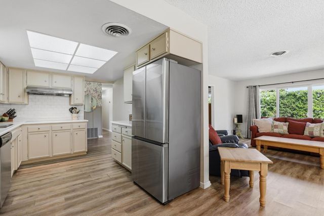 1541 Queens, Yuba City, CA 95993