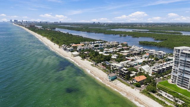 308 BALBOA Street, Hollywood, FL 33019
