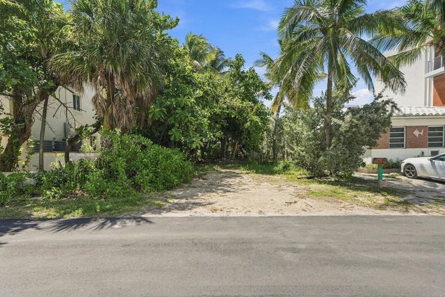 308 BALBOA Street, Hollywood, FL 33019