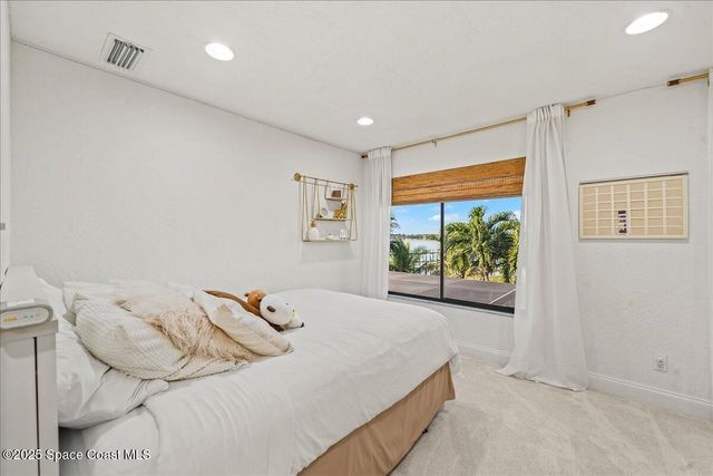 762 Loggerhead Island Drive, Satellite Beach, FL 32937