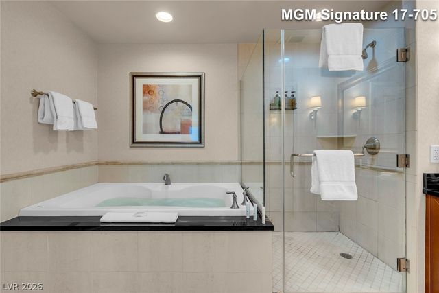 135 East Harmon Avenue 1705, Las Vegas, NV 89109