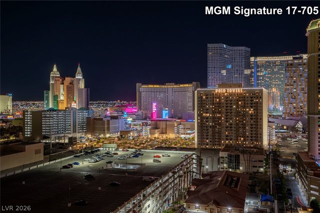 135 East Harmon Avenue 1705, Las Vegas, NV 89109