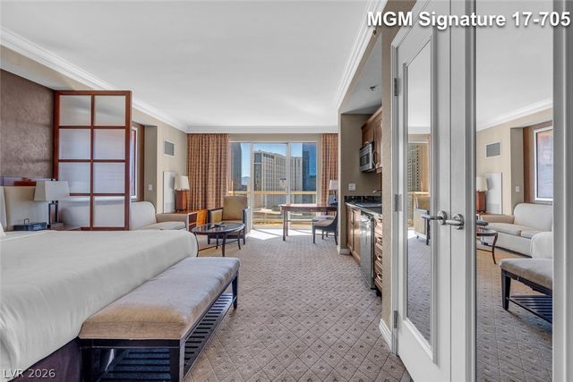 135 East Harmon Avenue 1705, Las Vegas, NV 89109