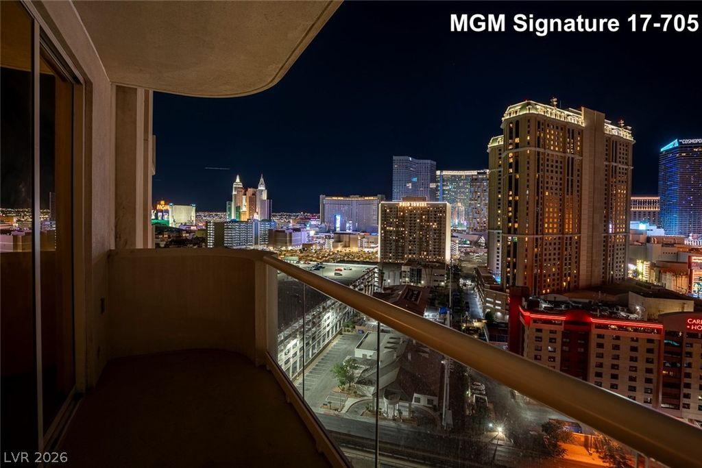 135 East Harmon Avenue 1705, Las Vegas, NV 89109
