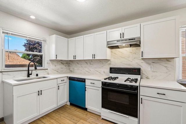 7540 26th AVENUE, Kenosha, WI 53143