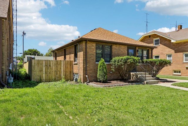 7540 26th AVENUE, Kenosha, WI 53143