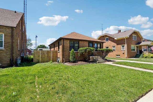 7540 26th AVENUE, Kenosha, WI 53143