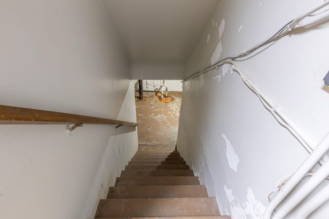 101 W Spring Street, Bloomingdale, MI 49026