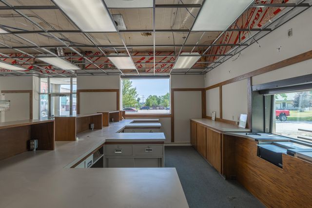 101 W Spring Street, Bloomingdale, MI 49026