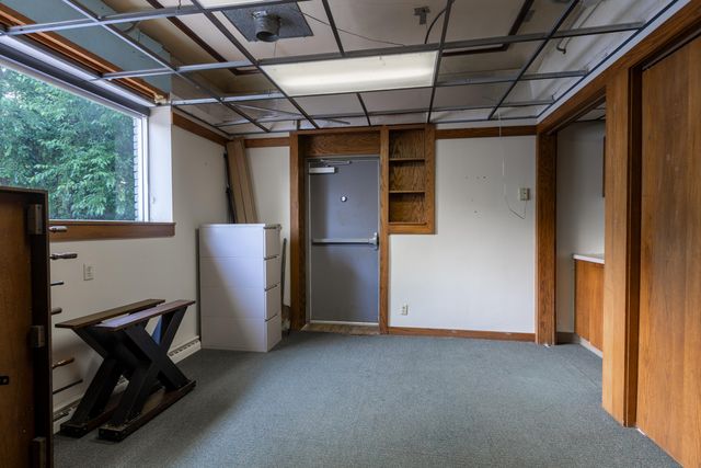 101 W Spring Street, Bloomingdale, MI 49026