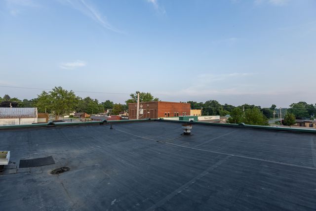 101 W Spring Street, Bloomingdale, MI 49026