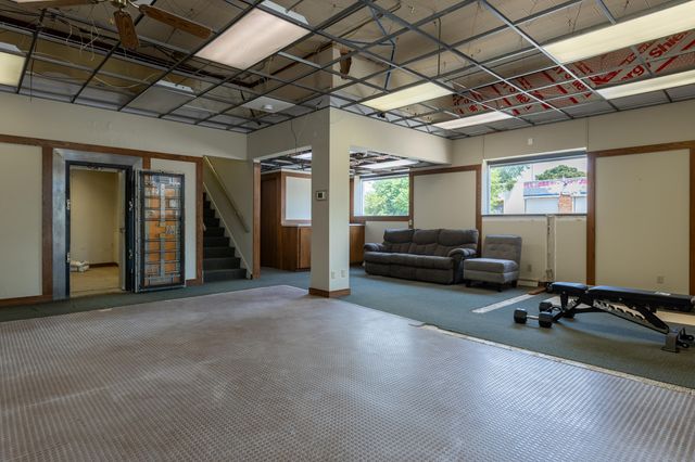 101 W Spring Street, Bloomingdale, MI 49026