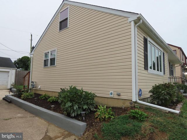 32 LOUISE RD, New Castle, DE 19720