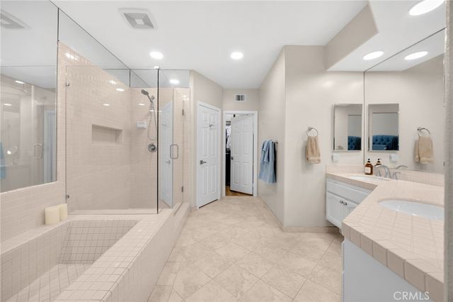27764 Pebble Beach, Mission Viejo, CA 92692