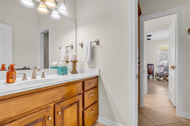 6426 Dow Reef Drive, Beach City, TX 77523