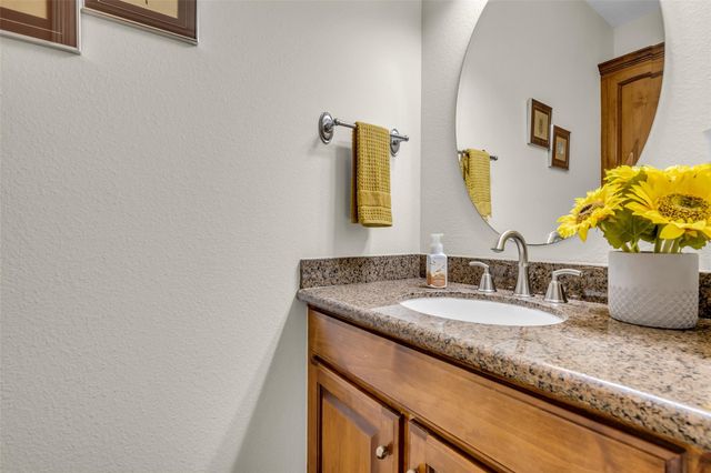 6426 Dow Reef Drive, Beach City, TX 77523