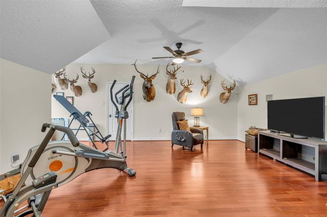 6426 Dow Reef Drive, Beach City, TX 77523