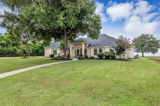 6426 Dow Reef Drive, Beach City, TX 77523