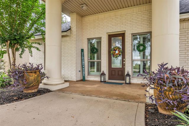6426 Dow Reef Drive, Beach City, TX 77523