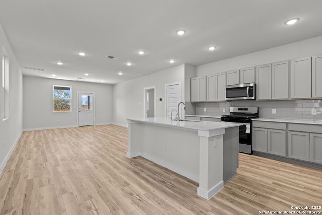 4346 HOBBITON WAY, New Braunfels, TX 78130