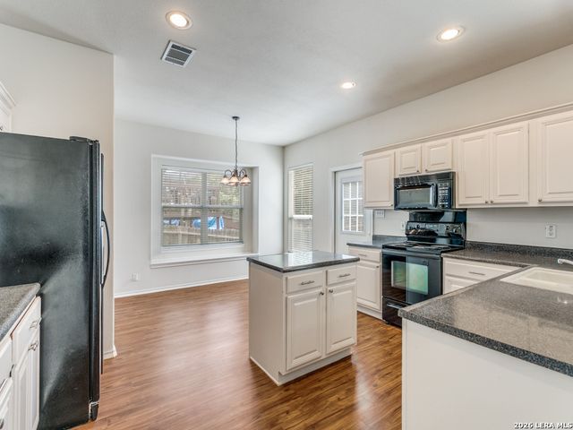 2122 CARDIGAN HL, San Antonio, TX 78232