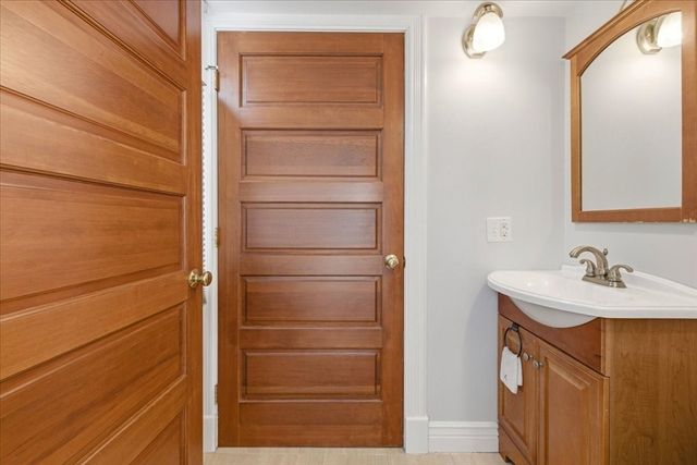 5 Otis Rd, Scituate, MA 02066