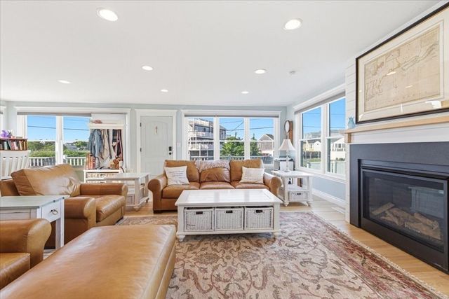 5 Otis Rd, Scituate, MA 02066