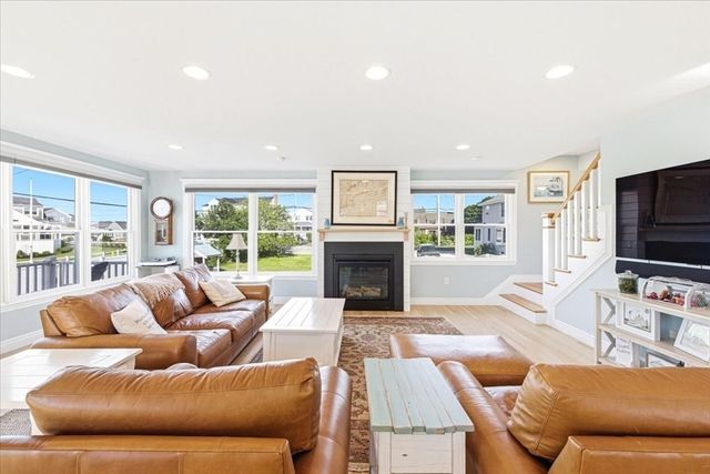 5 Otis Rd, Scituate, MA 02066