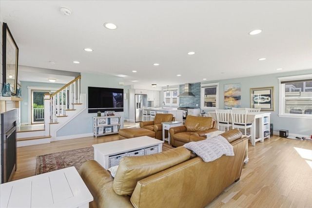 5 Otis Rd, Scituate, MA 02066