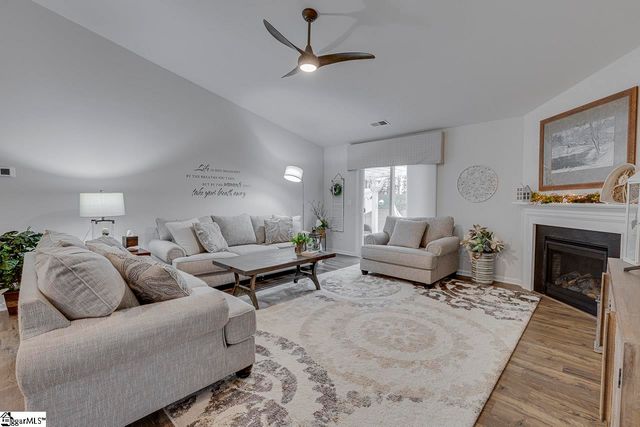 727 Wolverine Lane, Woodruff, SC 29388