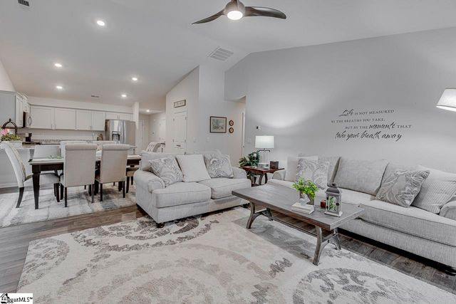 727 Wolverine Lane, Woodruff, SC 29388