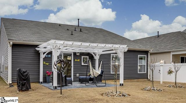 727 Wolverine Lane, Woodruff, SC 29388