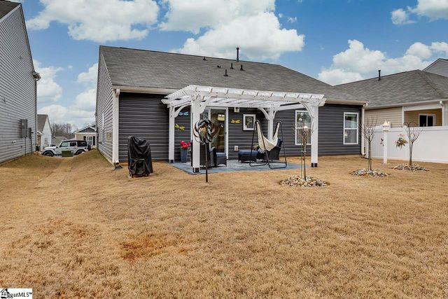 727 Wolverine Lane, Woodruff, SC 29388