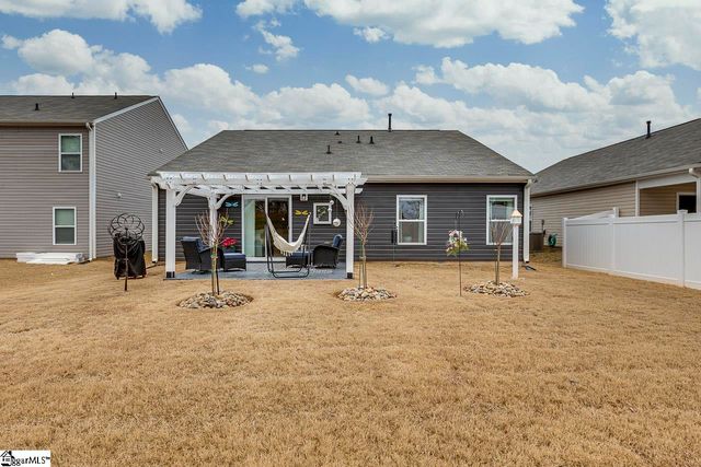 727 Wolverine Lane, Woodruff, SC 29388