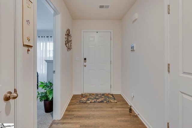 727 Wolverine Lane, Woodruff, SC 29388