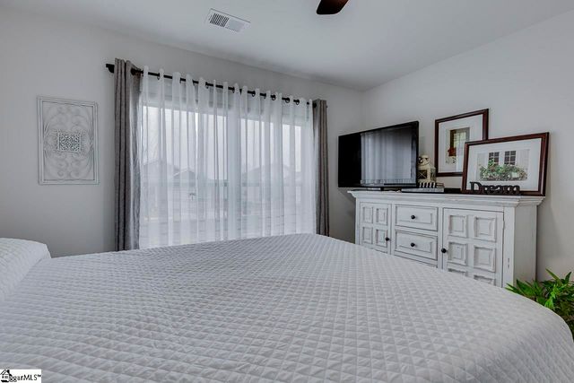 727 Wolverine Lane, Woodruff, SC 29388