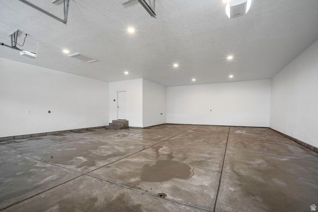 2275 E MEADOWLARK LN, North Logan, UT 84341